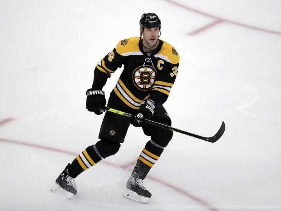 Veľká pocta pre Cháru:  Legendárneho obrancu zaradili do Tímu štvrťstoročia NHL