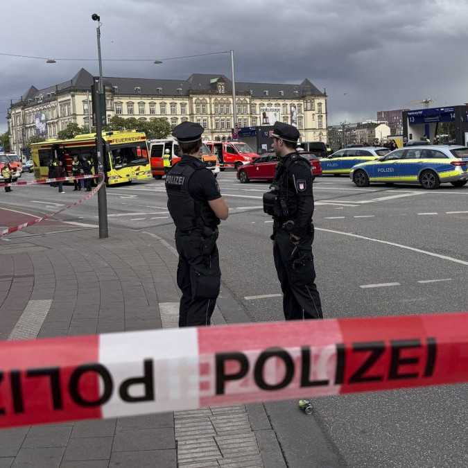 Predchádzanie útokom pomocou AI? Polícia návrhom reaguje na útok v Hamburgu