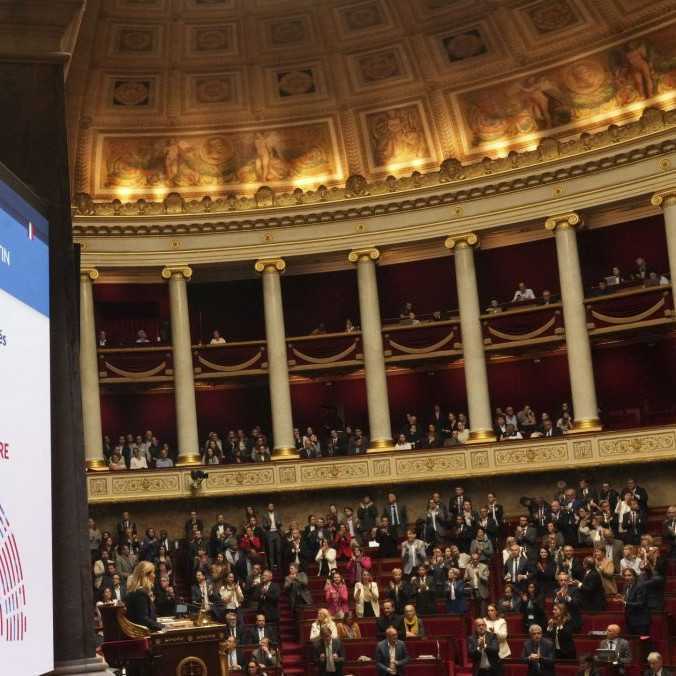 Ukončenie života chorých ľudí môže byť vo Francúzsku jednoduchšie: Poslanci podporili návrhy o eutanázii a paliatívnej starostlivosti