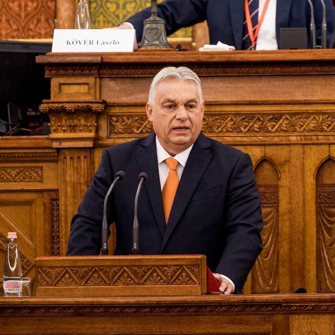 Mašinéria sa pohla, Orbánov režim sa chystá udrieť: Analytik zhrnul Orbánov návrh zákona na umlčanie kritikov