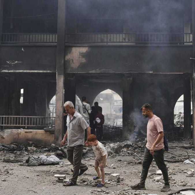 Hamas vyzval svet, aby zastavil Izrael v používaní hladu ako nástroja vojny. Pekárne v Gaze sa zatvorili, sklady sú prázdne