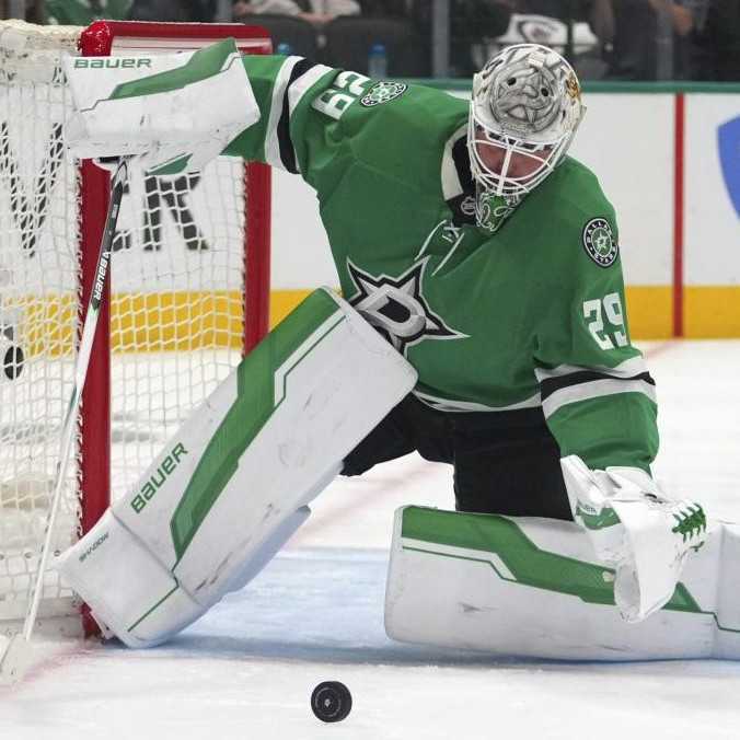 NHL: Dallas sa v sérii proti Winnipegu dostal do vedenia, hokejisti Floridy vyrovnali stav proti Torontu