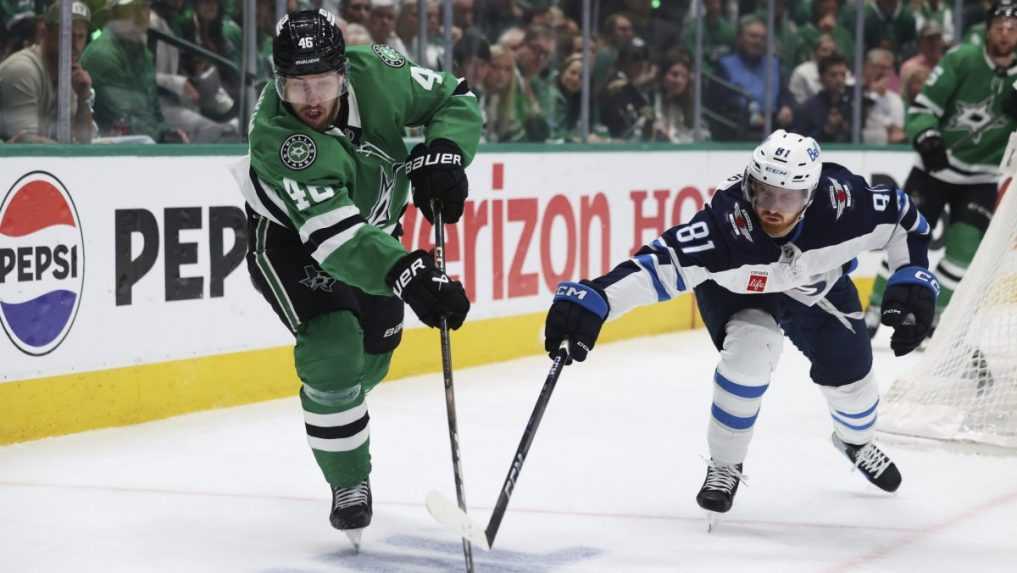 NHL: Dallas delí jedno víťazstvo od postupu do finále konferencie. O všetky góly Stars sa postaral Granlund