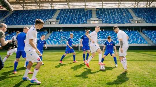 Reprezentanti do 21 rokov natáčali oficiálnu kampaň pred EURO U21.