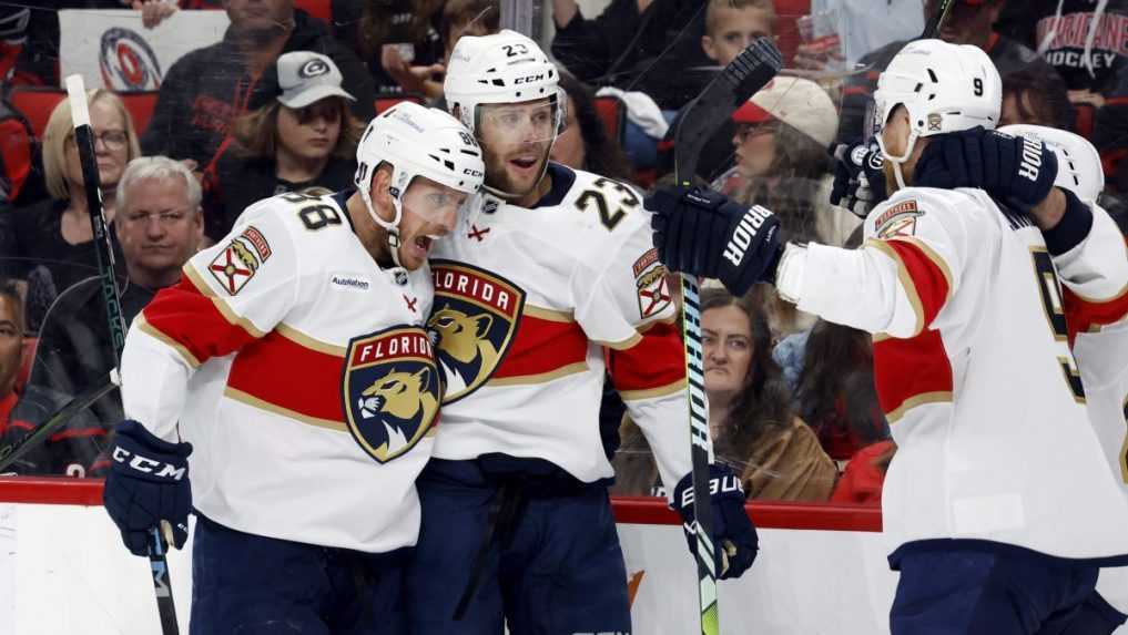 NHL: Florida si pripísala ďalšie dominantné víťazstvo, obhajca trofeje sa domov vracia s pohodlným náskokom