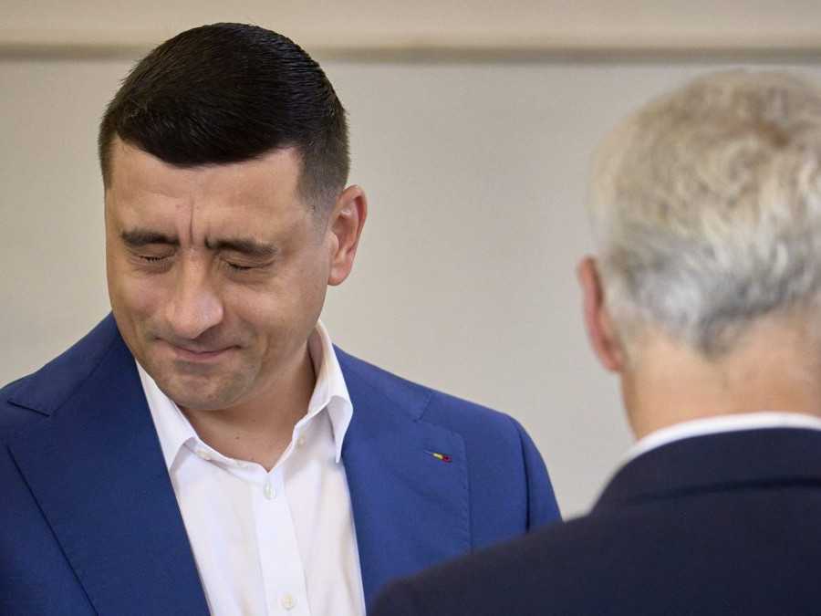 Proruský kandidát Simion uznal porážku v rumunských prezidentských voľbách. Predtým sa vyhlásil za víťaza