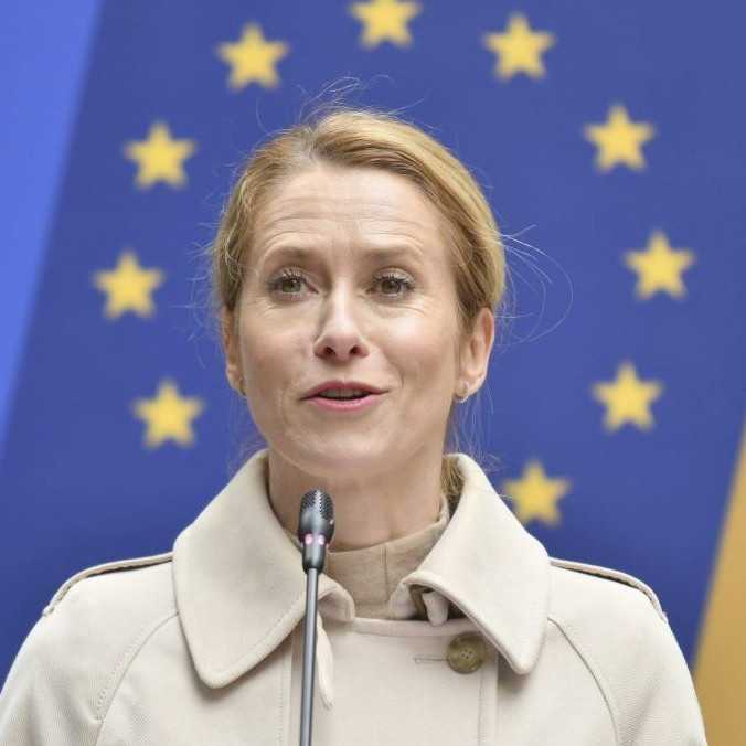Kaja Kallasová vytkla Robertovi Ficovi návštevu Moskvy: Stojí na nesprávnej strane dejín, povedala
