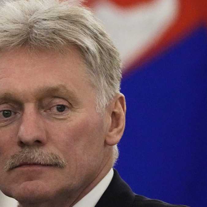 Rusko odovzdalo Ukrajine zoznam zajatcov, ktorých si chce vymeniť s Kyjevom, tvrdí Peskov