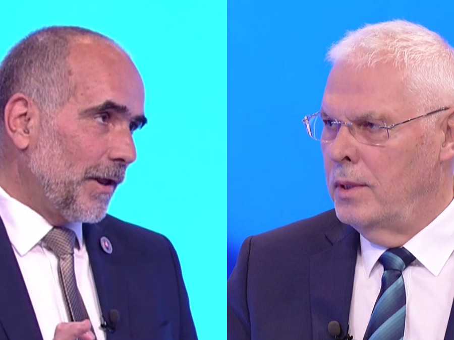 M. Čaučík a K. Farkašovský.