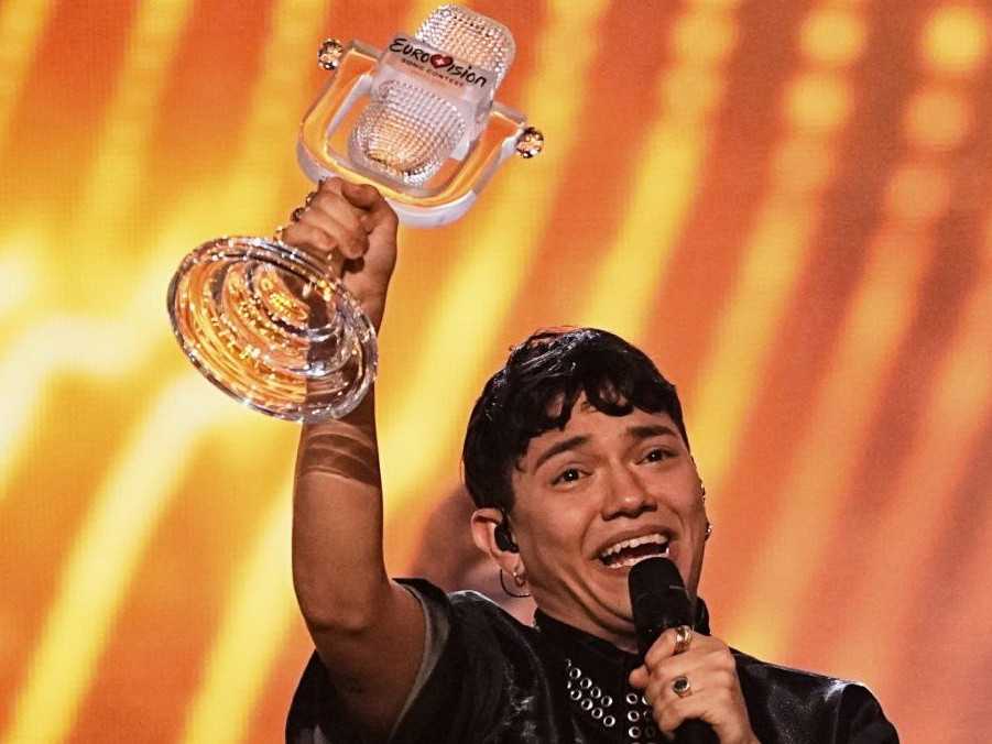 Na snímke víťaz Eurovízie JJ.