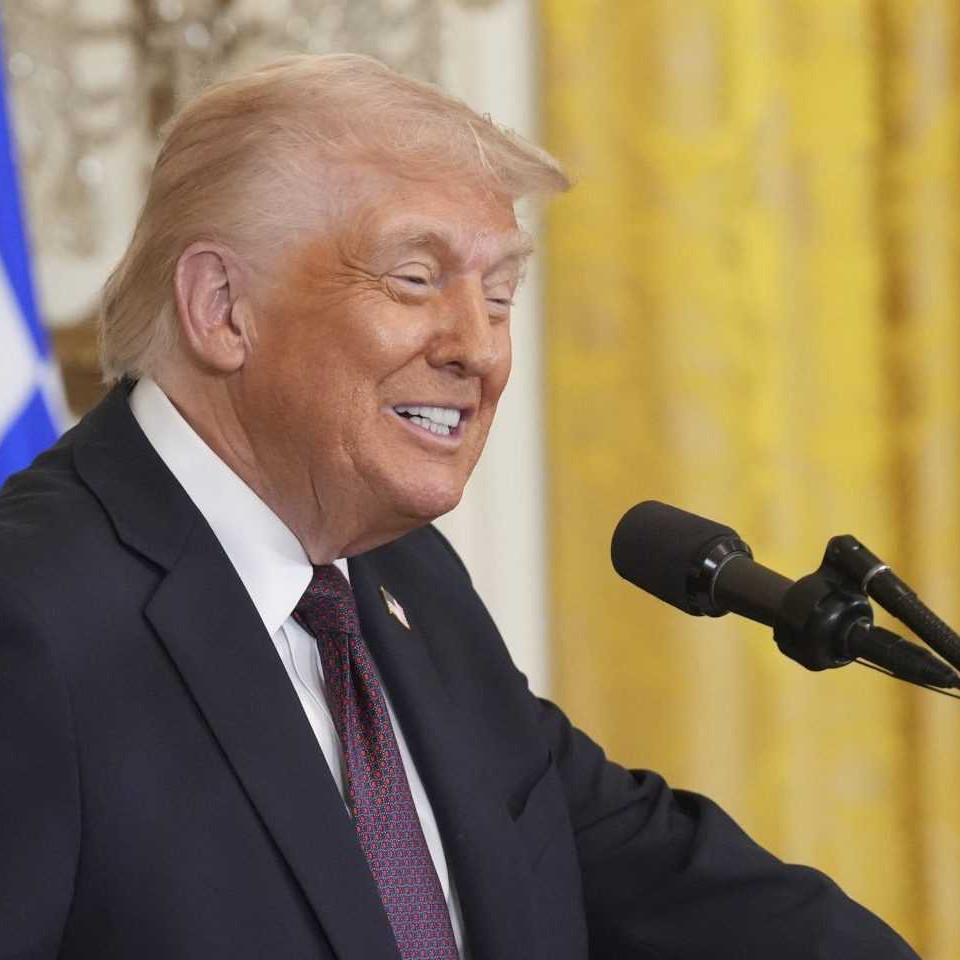 Trump nariadením obmedzil výskum vírusov. Chceme zabrániť ohrozeniu ľudstva, vyhlásil