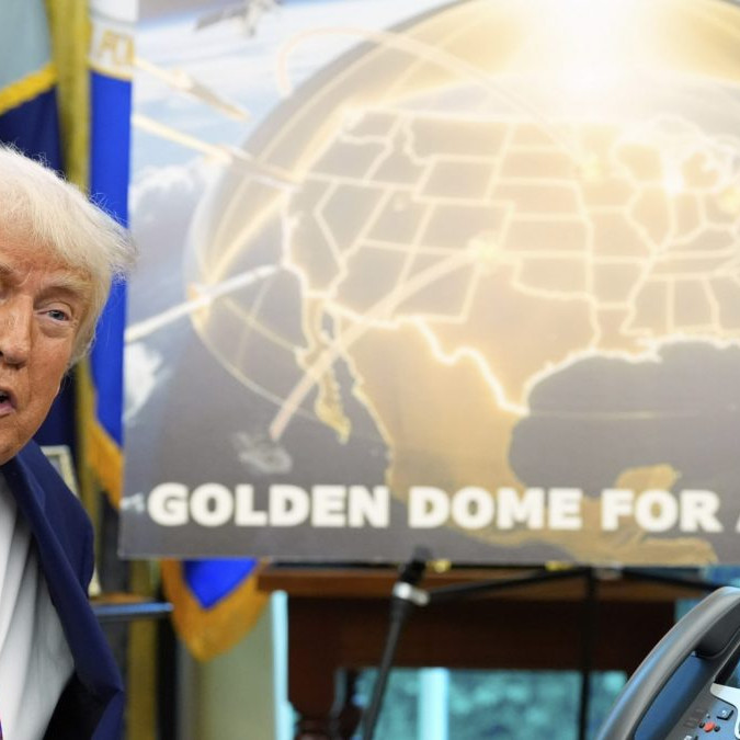 Základný kameň Trumpovho vojenského plánovania: USA vybudujú vlastný vesmírny protiraketový štít