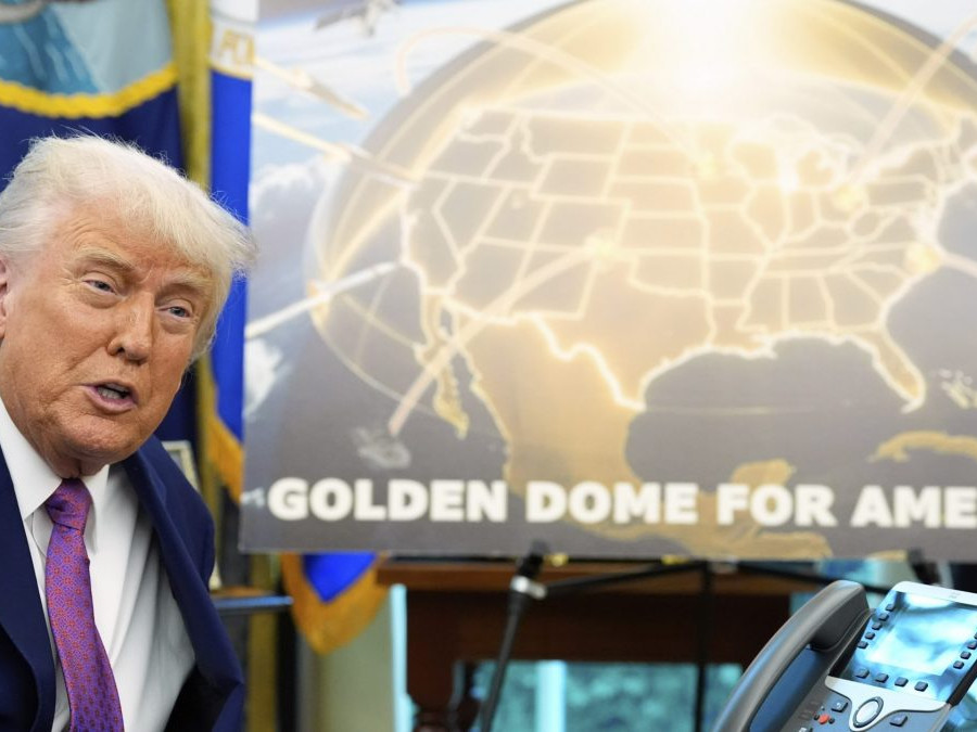 Základný kameň Trumpovho vojenského plánovania: USA vybudujú vlastný vesmírny protiraketový štít