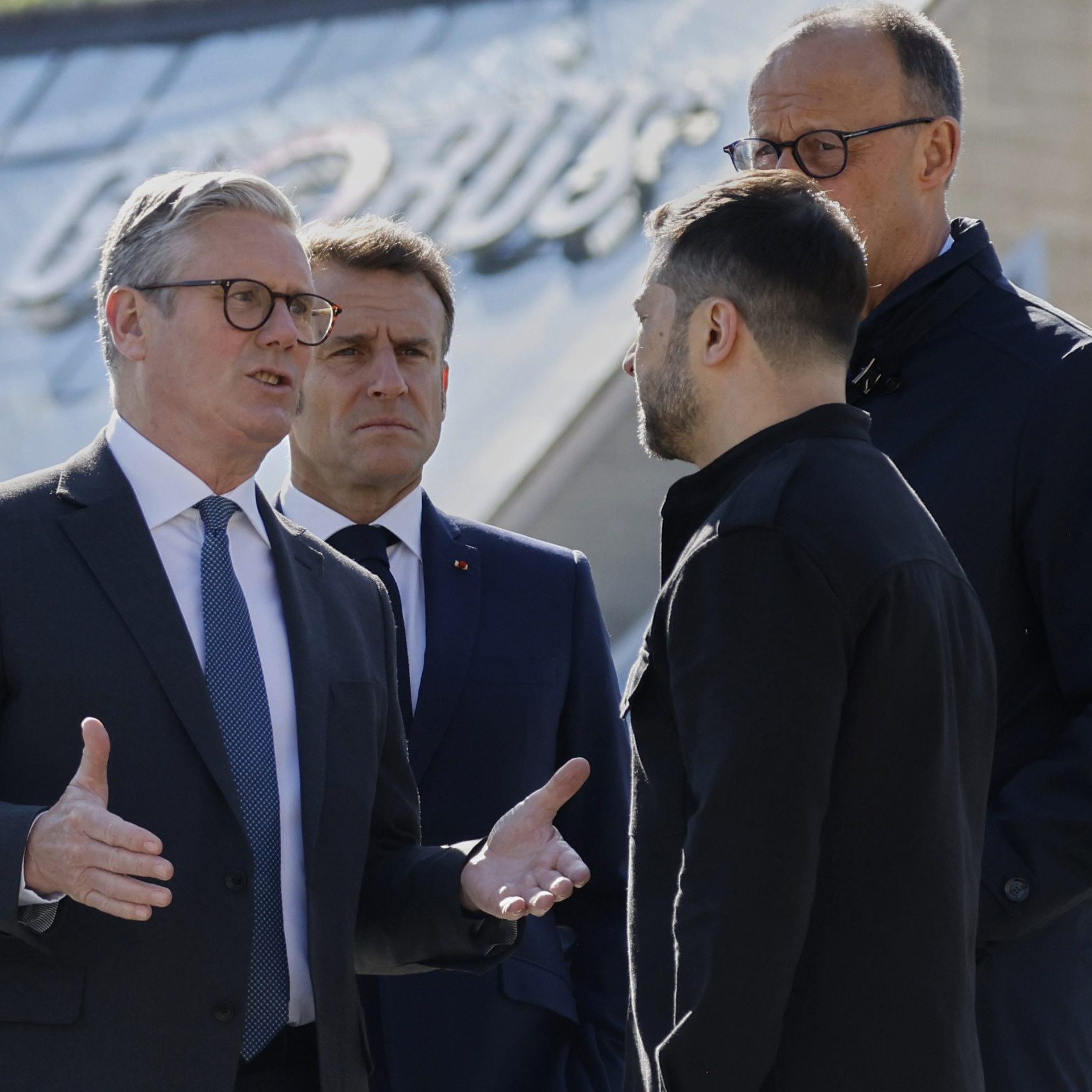 Ukrajina a jej spojenci sa dohodli: Rusko vyzvú, aby akceptovalo  30-dňové bezpodmienečné prímerie od pondelka
