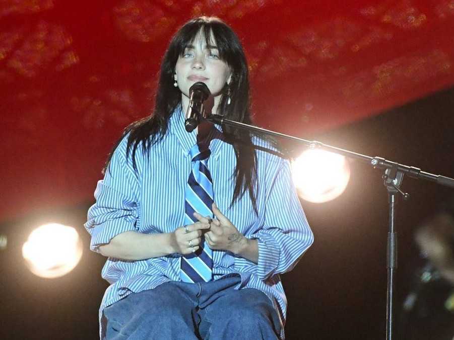 Na snímke Billie Eilish.