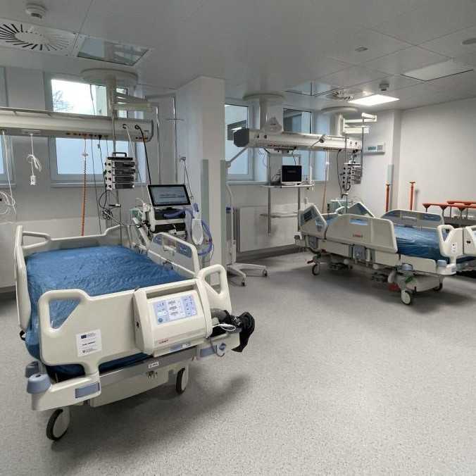 Bojnická nemocnica vypovedala zmluvu zdravotnej poisťovni Dôvera, jej riaditeľ hovorí o nedostatočných platbách