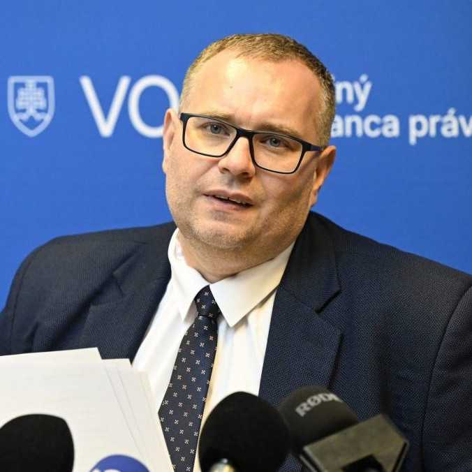 Ombudsman sa pre kontroverznú novelu zákona o mimovládnych organizáciách obráti na Ústavný súd