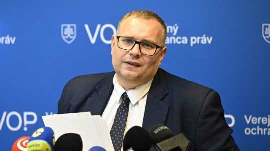 Verejný ochranca práv Róbert Dobrovodský.