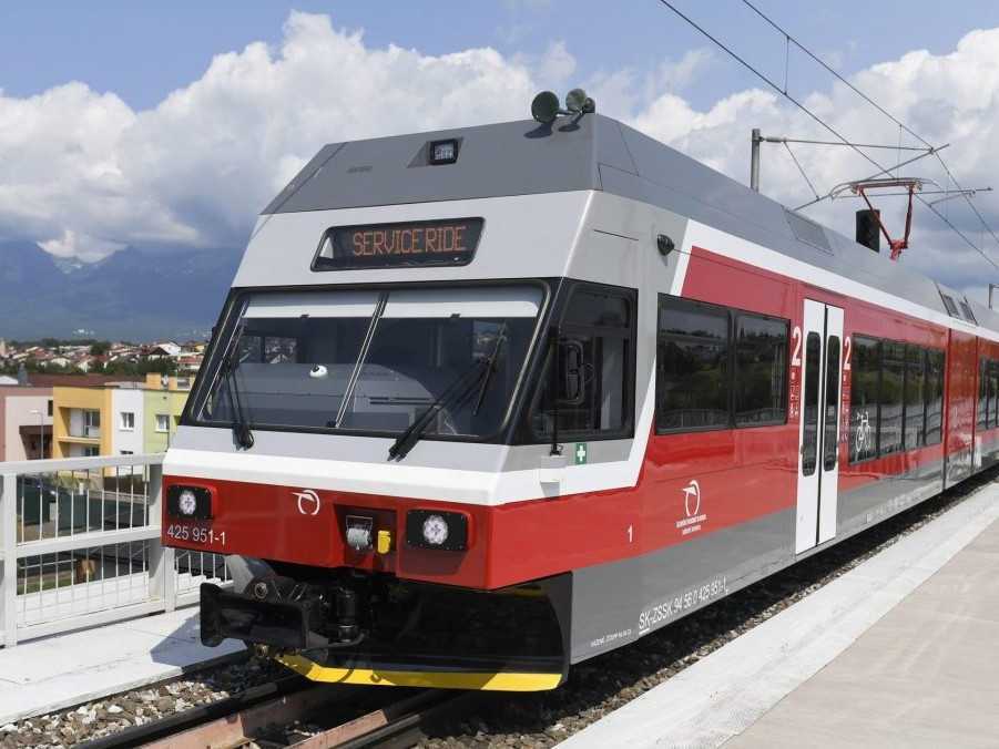 Električka Tatranských elektrických železníc.