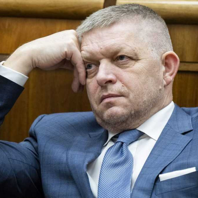 EÚ a NATO sú životným priestorom pre Slovensko, uviedol Robert Fico a zároveň sa zastal Tibora Gašpara