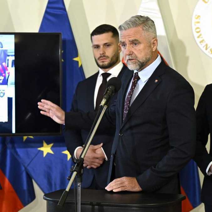 Muž, ktorý zverejňoval nenávistné vyjadrenia, chcel prísť do Handlovej, tvrdí T. Gašpar. Je vraj členom Demokratov