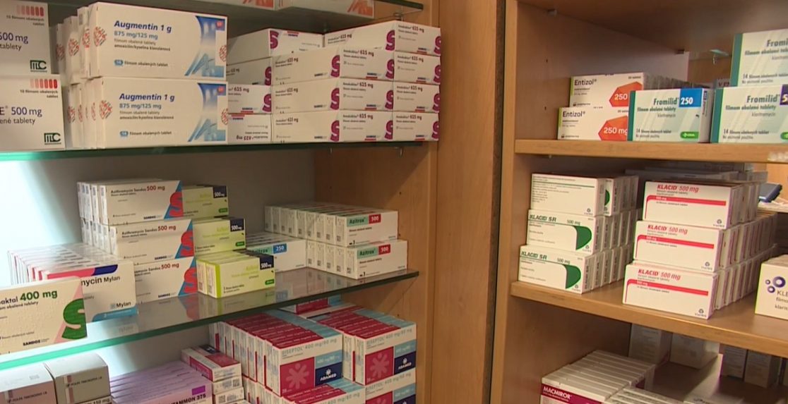 Generické lieky môžu zdražieť alebo sa úplne vytratiť z predaja. Môže za to nová smernica EÚ