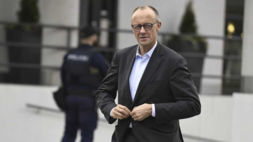 Ak sa Slovensko bude ďalej odkláňať od spoločného smerovania Únie, Nemecko mu navrhne odobrať eurofondy, pohrozil Merz