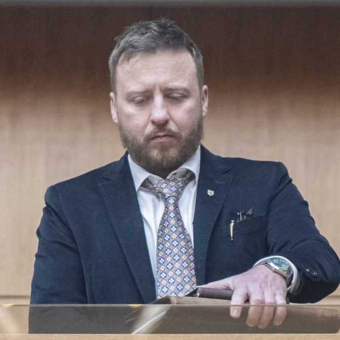 Peter Kotlár žiada post ministra zdravotníctva: Nepáči sa mu, že minister Šutaj Eštok a prezident Pellegrini spochybňujú jeho analýzu