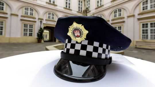Ilustračná snímka - Policajná čiapka.