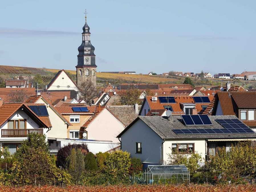 Nemecký kancelár Merz chce vziať Donalda Trumpa na návštevu rodného kraja jeho predkov v Nemecku