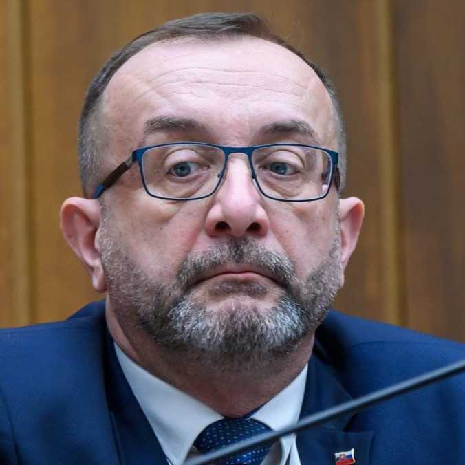 V parlamente sa chystajú zmeny rokovacieho poriadku. Opozícia varuje pred umlčiavaním poslancov