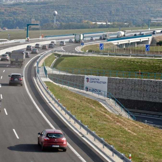 Motoristov čaká obmedzenie: Diaľničiari do konca júna čiastočne uzavrú cestu R1