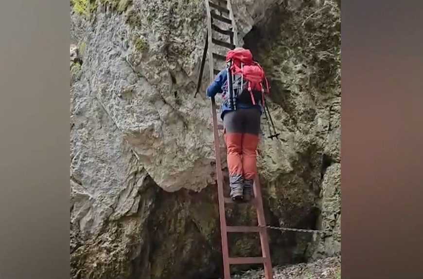 Sokoliu dolinu v Slovenskom raji uzavreli, príčinou je uvoľnený rebrík. Turistom by hrozilo nebezpečenstvo