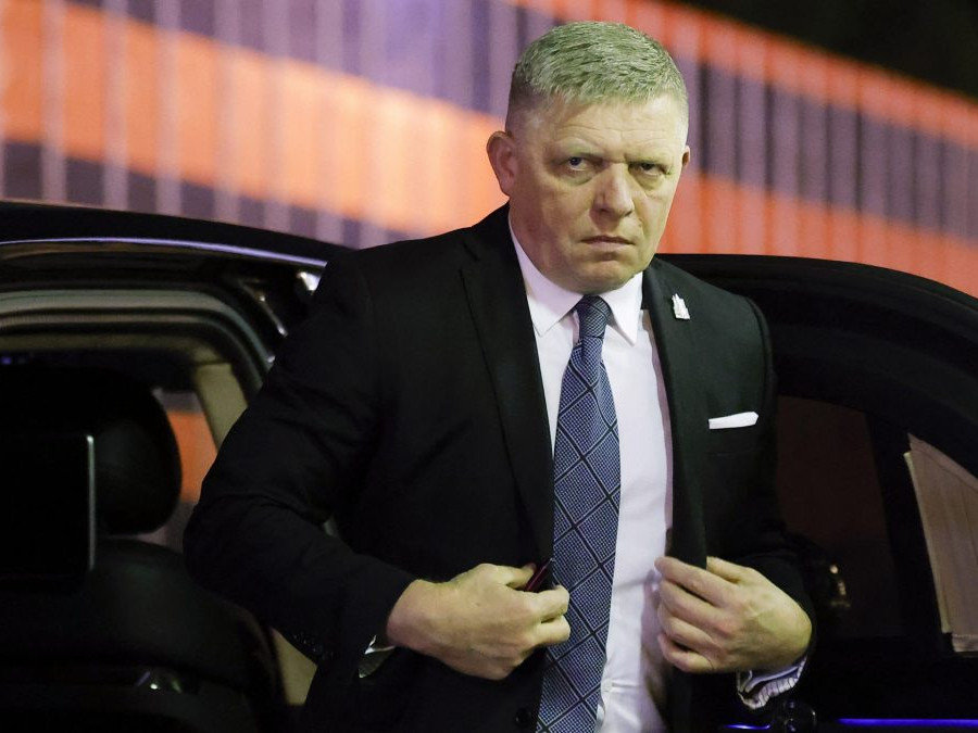R. Fico je po atentáte výbušný, vzťahovačný a útočný, hodnotí politologička. Incident náladu v politike nezmiernil