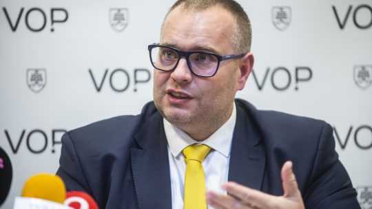 Verejný ochranca práv (VOP) Róbert Dobrovodský.