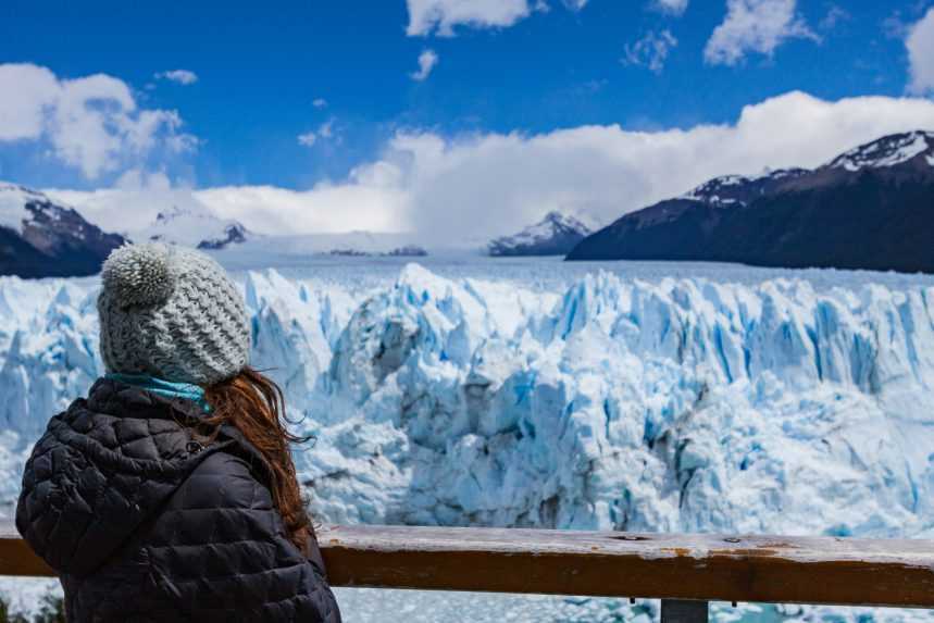 Ľadový blok veľký ako dvadsaťposchodová budova padá, turisti sú ohromení,  vedci nešťastní: Ľadovec Perito Moreno sa topí