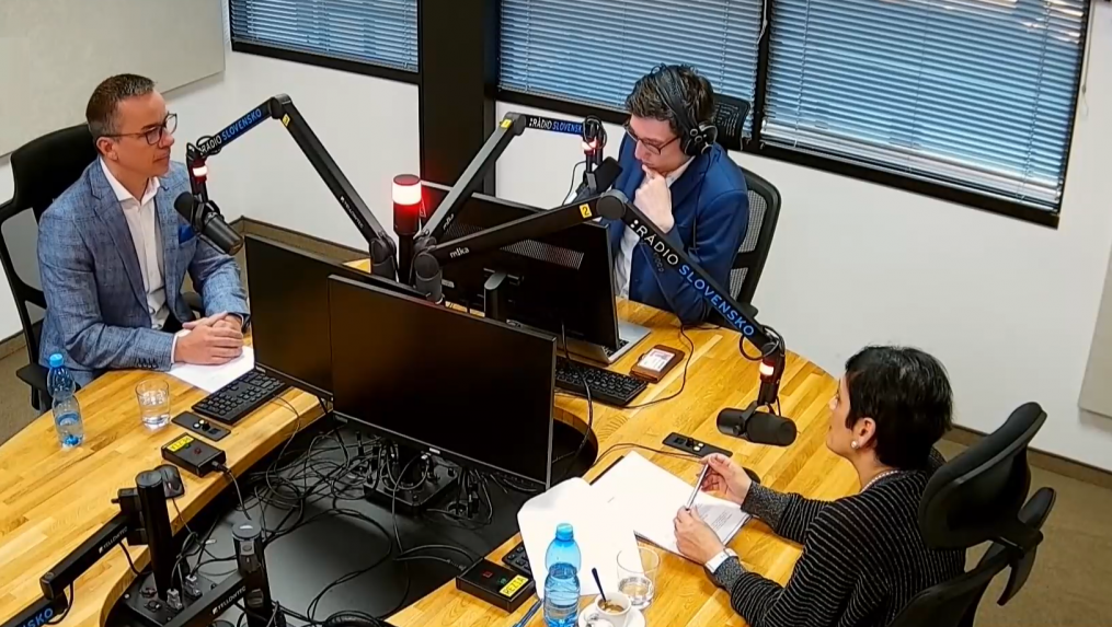 Podľa ministra Tomáša by sa mali stanoviť dôchodkové stropy pre ťažko pracujúcich ľudí. Pochybné haciendy komentovať nechcel