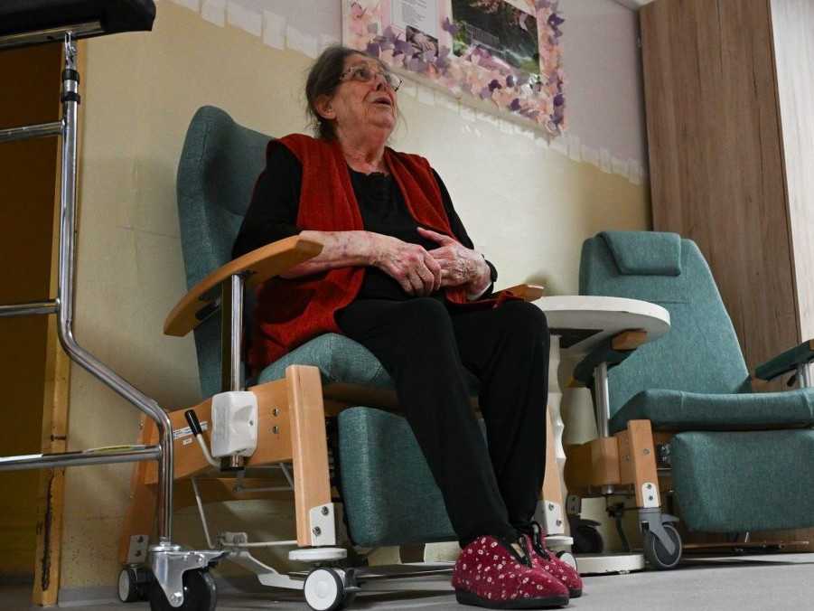 Slovensko čaká ďalšia tvrdá konsolidácia, premiér však odmieta šetriť na senioroch a rodinách s deťmi