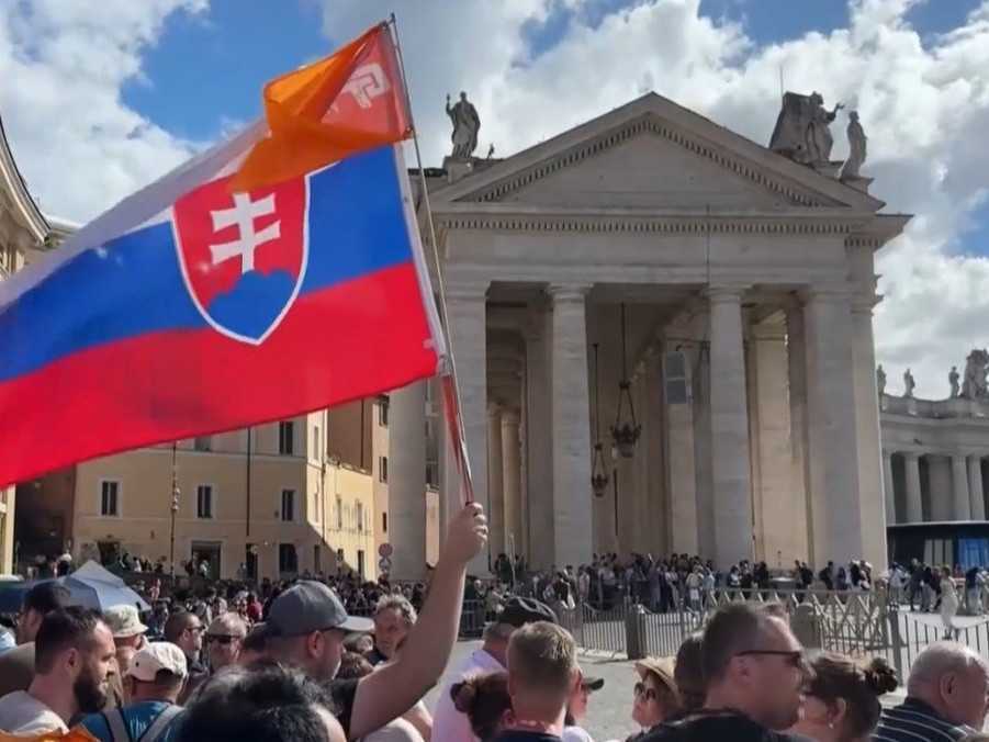 Na snímke Slováci vo Vatikáne.