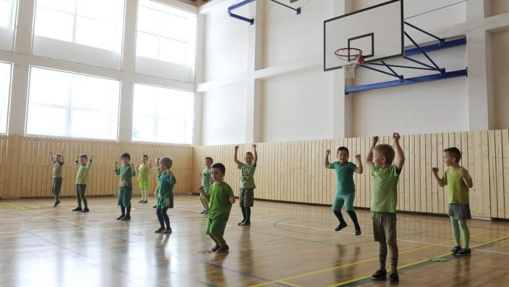 Výzva pre malé obce: Základné školy môžu získať dotáciu na obnovu športovísk, štát na to vyčlenil päť miliónov eur