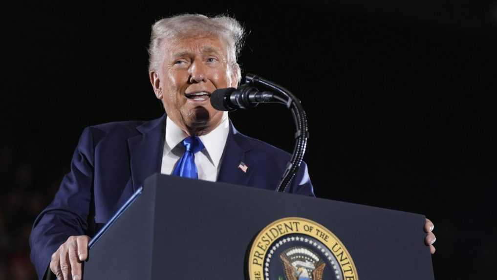 V deň narodenín Donalda Trumpa sa bude v USA konať veľkolepá vojenská prehliadka