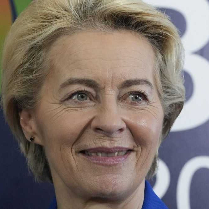 Súdny dvor EÚ: Eurokomisia pochybila, keď neuverejnila správy medzi von der Leyenovou a Pfizerom