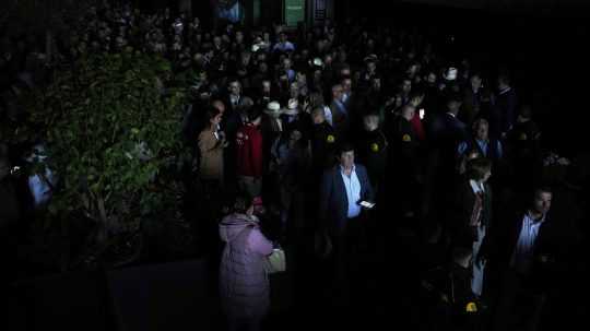 Diváci v Madride na tenisovom turnaji počas blackoutu.
