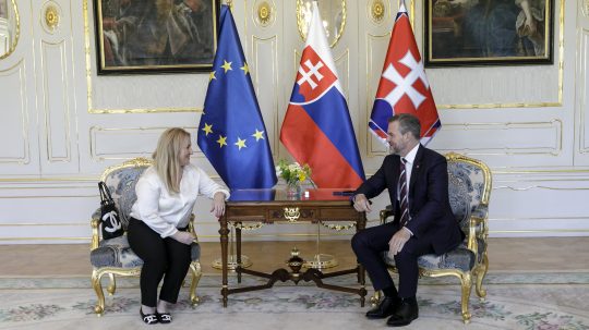 Na snímke generálna riaditeľka Slovenskej televízie a rozhlasu Martina Flašíková počas prijatia u prezidenta SR Petra Pellegriniho.