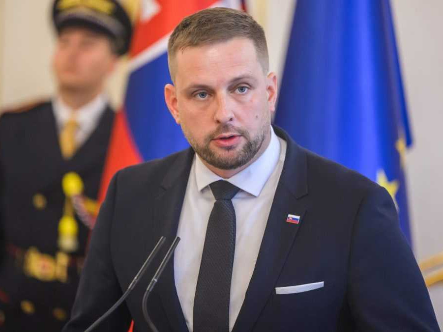 Minister zdravotníctva Kamil Šaško.