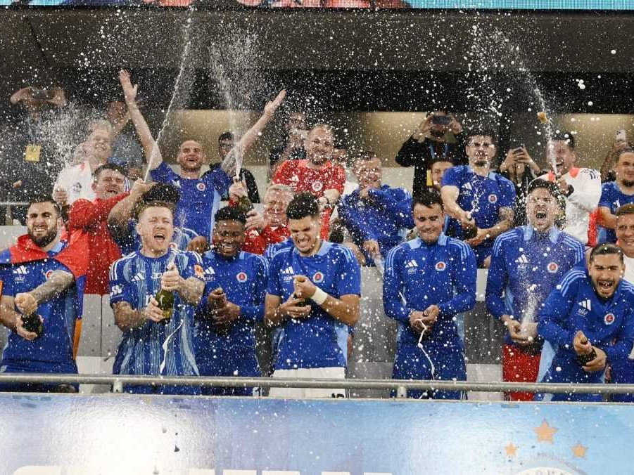 Slovan Bratislava futbal titul oslavy