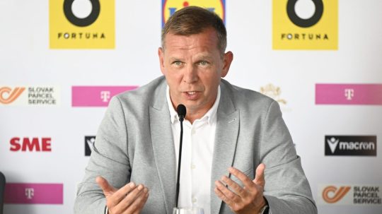 tréner slovenskej futbalovej reprezentácie do 21 rokov Jaroslav Kentoš