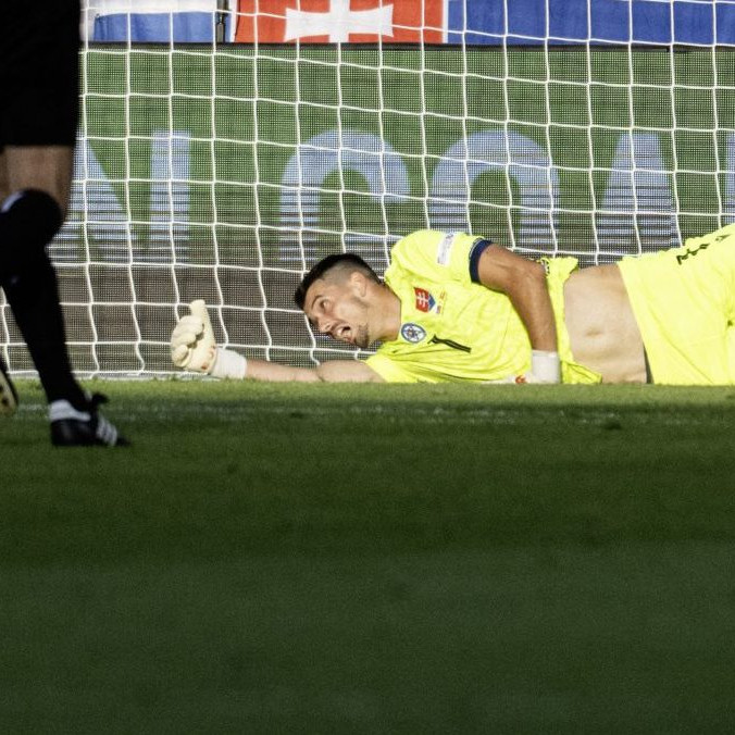 Viac času pre brankárov, ale aj dôslednejšia kontrola a tresty: UEFA priniesla nové pravidlo, ktoré platí už počas mládežníckeho šampionátu