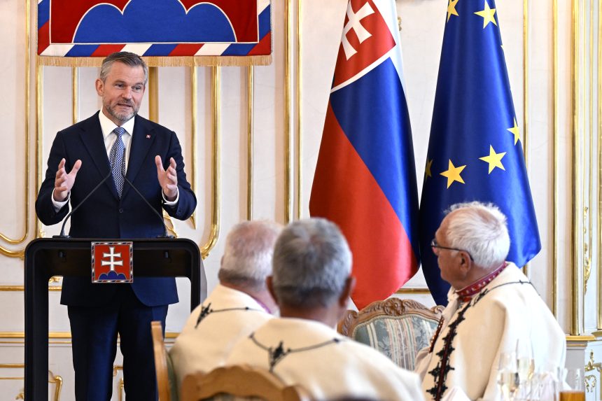 Prezident Pellegrini chce pri príležitosti výročia inaugurácie vyslať jasný signál: V paláci prijal hostí z rôznych oblastí
