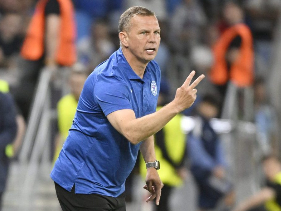 Tréner Slovenska Jaroslav Kentoš.